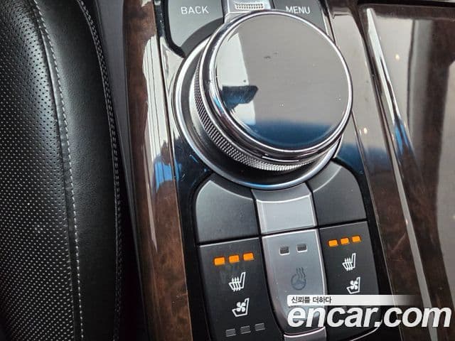 Genesis EQ900 Premium Luxury, 2016 9