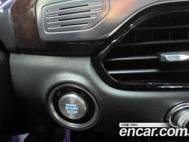 Genesis EQ900 Premium Luxury, 2016 13