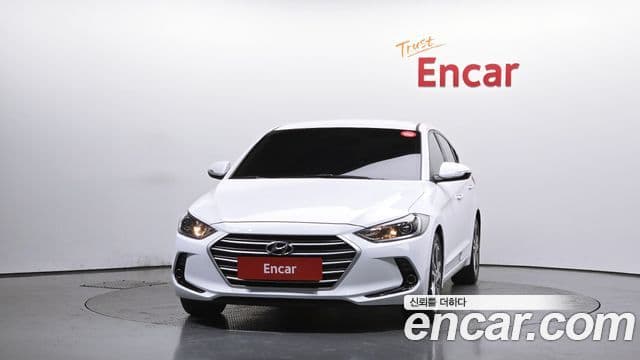 Hyundai Avante AD 1.6 GDI Value Plus, 2018 3