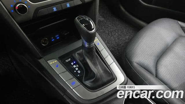 Hyundai Avante AD 1.6 GDI Value Plus, 2018 9