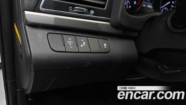 Hyundai Avante AD 1.6 GDI Value Plus, 2018 14