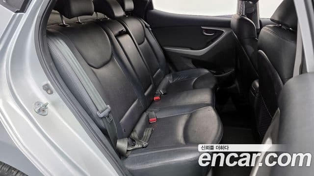 Hyundai Avante MD Luxury, 2012 13