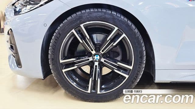 BMW 4시리즈 (G22) 420i M Sport кабриолет, 2023 все фото