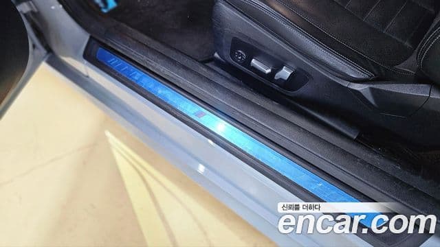 BMW 4시리즈 (G22) 420i M Sport кабриолет, 2023 10