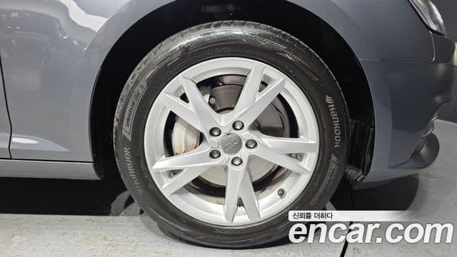 Audi A4 (B9) Premium, 2018 все фото