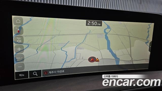 Kia K8 гибрид Signature, 2023 11