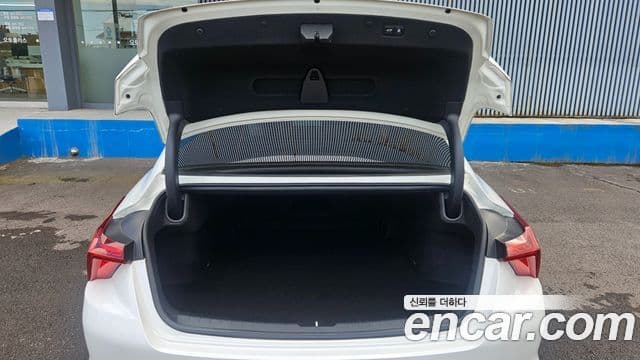 Kia K8 гибрид Signature, 2023 19