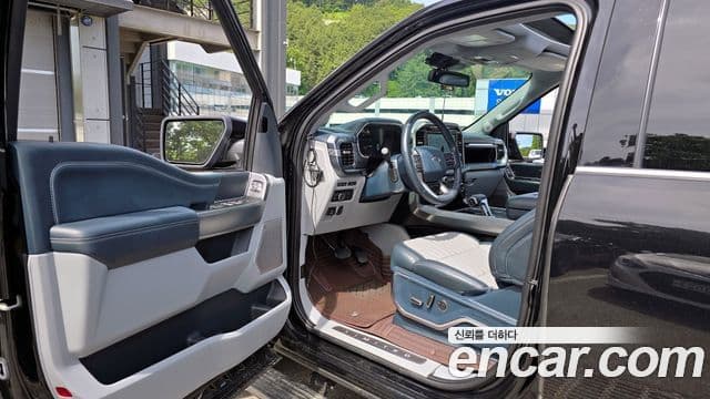 Ford F150 3.5L гибрид, 2022 11