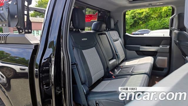 Ford F150 3.5L гибрид, 2022 12