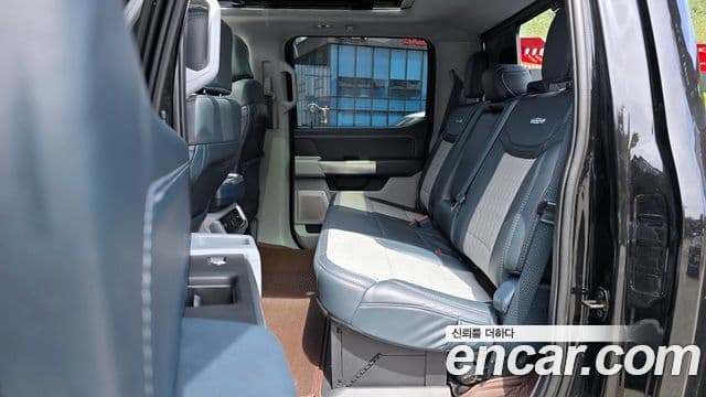 Ford F150 3.5L гибрид, 2022 13