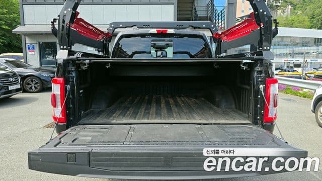 Ford F150 3.5L гибрид, 2022 20