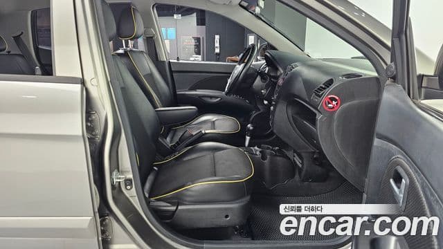 Kia 뉴모닝 люксовая версия Black Premium, 2011 11