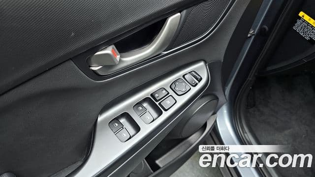 Hyundai Kona Modern pop, 2018 13