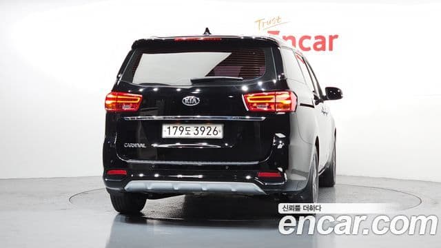Kia The / новый New Carnival Luxury, 2019 4