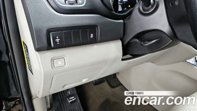 Kia The / новый New Carnival Luxury, 2019 12