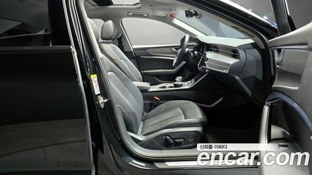 Audi A6 (C8), 2020 10