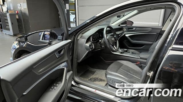 Audi A6 (C8), 2020 11