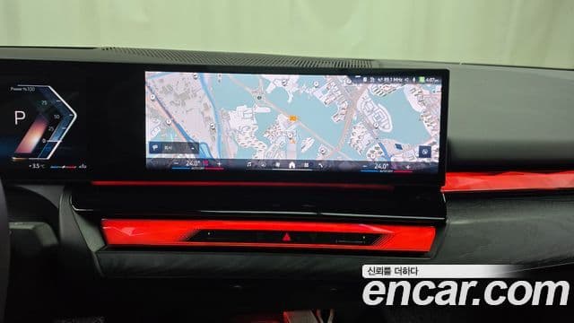 BMW 5시리즈 (G60), 2024 14