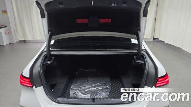 BMW 5시리즈 (G60), 2024 20