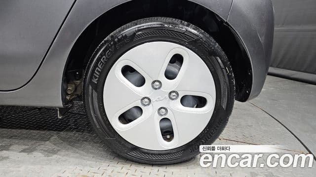 Kia The / новый New Ray Standard, 2022 все фото