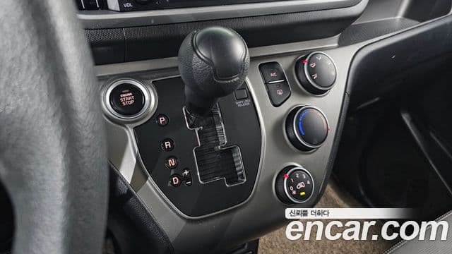 Kia The / новый New Ray Standard, 2022 9