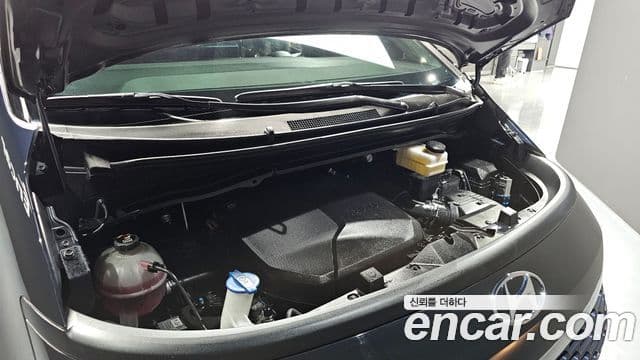 Hyundai Staria Modern, 2023 6