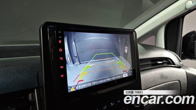 Hyundai Staria Modern, 2023 15