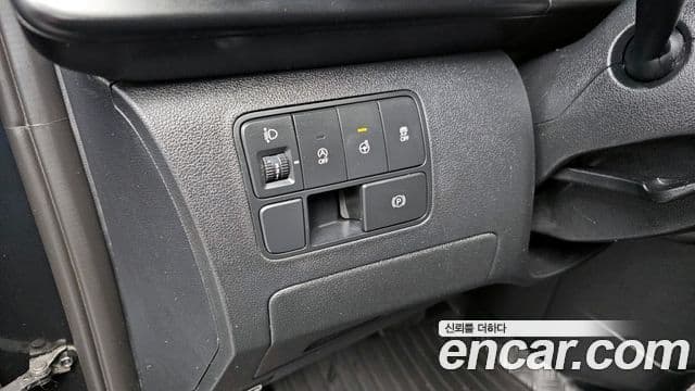 Hyundai Staria Modern, 2023 18