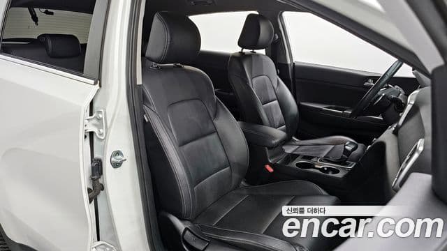 Kia Sportage The / новый Bold Luxury, 2019 10