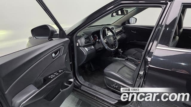 KG모빌리티(SsangYong) Berry New Tivoli V3, 2022 11