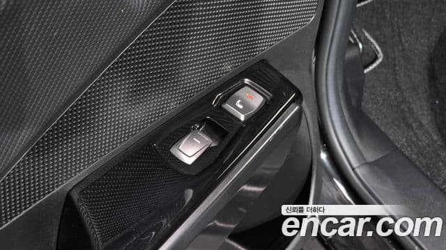 KG모빌리티(SsangYong) Berry New Tivoli V3, 2022 18