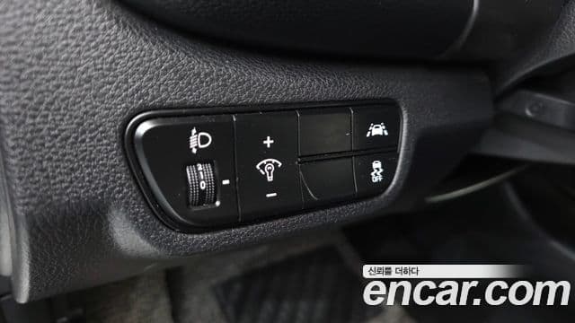 Kia Seltos Signature, 2022 12