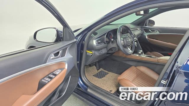 Genesis G70 Elite, 2020 10