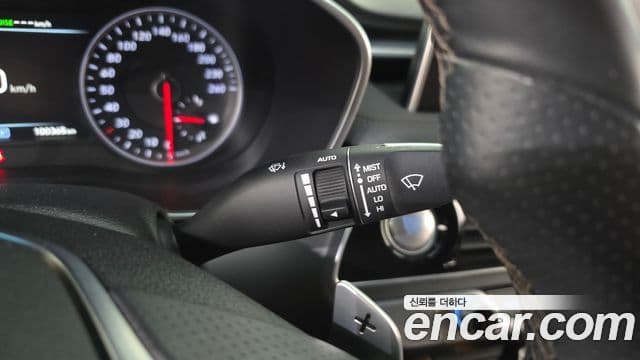 Genesis G70 Elite, 2020 18