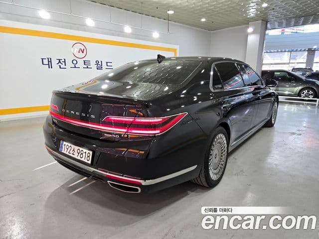 Genesis G90 лимузин Prestige, 2019 4