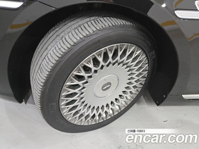 Genesis G90 лимузин Prestige, 2019 8