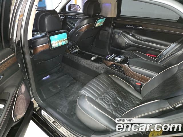 Genesis G90 лимузин Prestige, 2019 10
