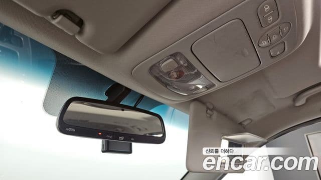 Kia Carnival R Premium, 2013 20