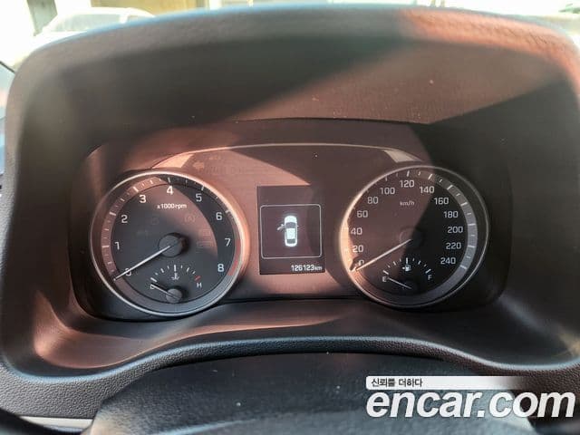 Hyundai Avante AD Modern, 2017 8