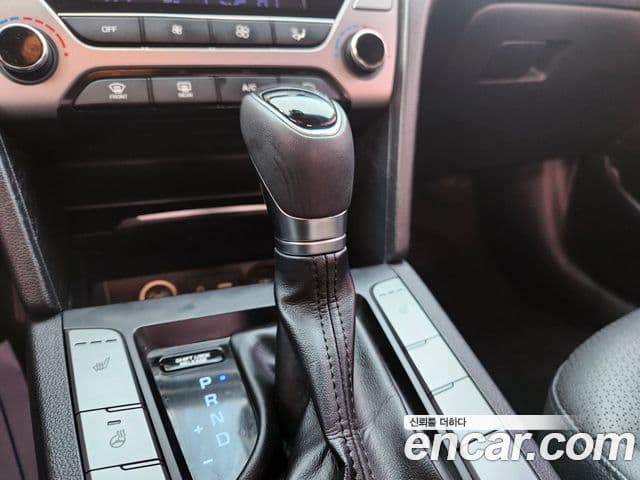 Hyundai Avante AD Modern, 2017 9