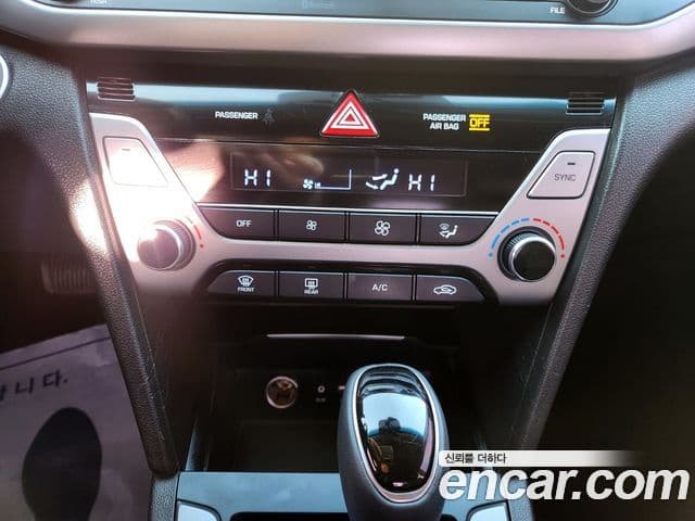 Hyundai Avante AD Modern, 2017 13