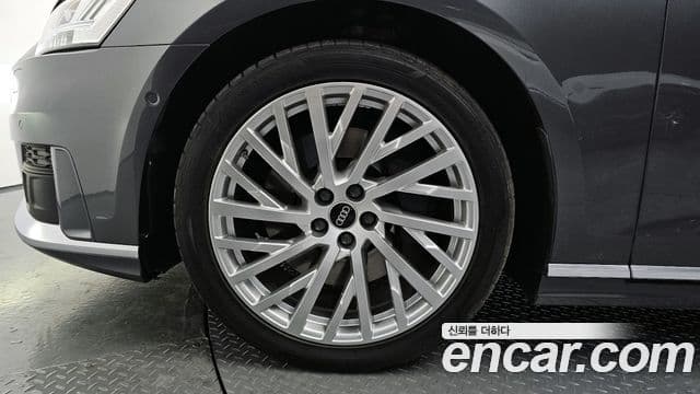 Audi A8 (D5) 55 TFSI Quattro LWB, 2021 все фото