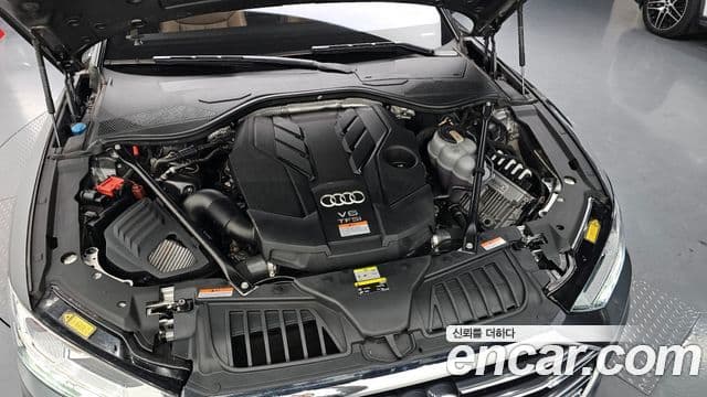 Audi A8 (D5) 55 TFSI Quattro LWB, 2021 6