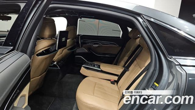 Audi A8 (D5) 55 TFSI Quattro LWB, 2021 12