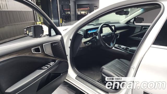 Kia K8 Trendy(арендный автомобиль), 2023 10