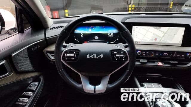 Kia K8 Trendy(арендный автомобиль), 2023 13