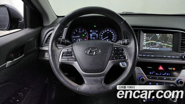 Hyundai Avante AD Modern, 2016 13