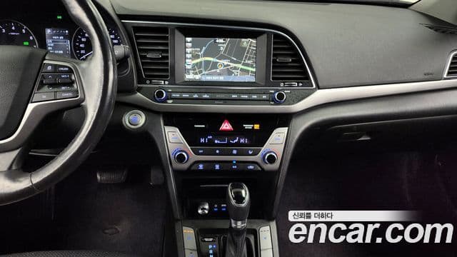 Hyundai Avante AD Modern, 2016 14