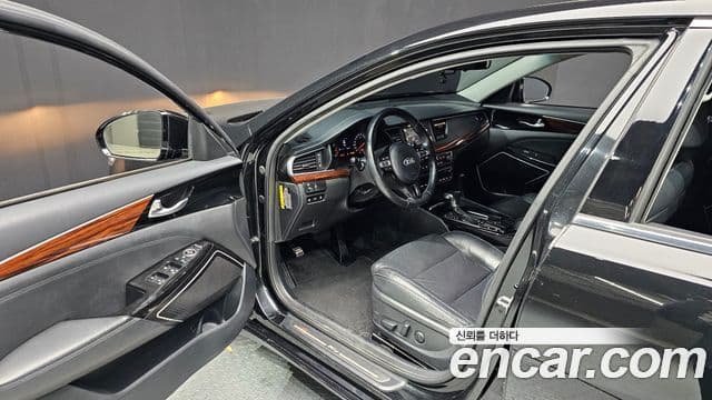 Kia All New K7 3.0 LPI Luxury (арендный автомобиль), 2016 11