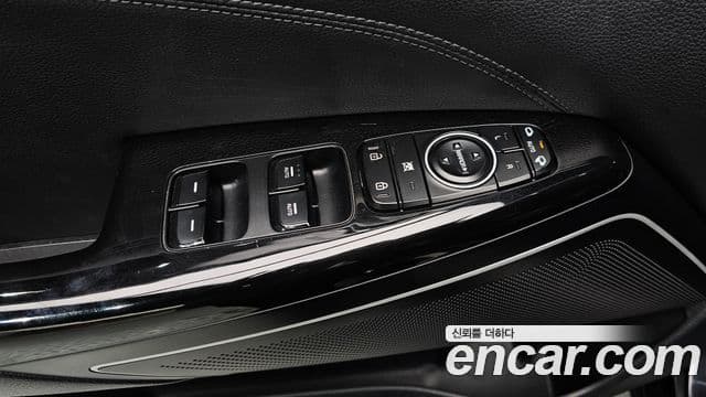 Kia All New K7 3.0 LPI Luxury (арендный автомобиль), 2016 17